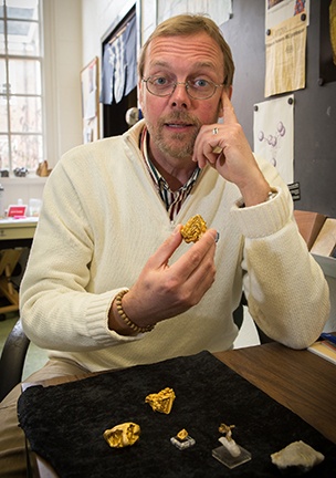 K8814 John Rakovan Research of Gold Crystals